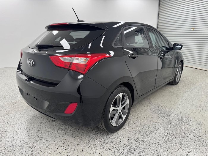 2016 Hyundai i30 Active X GD4 Series II MY17 Phantom Black