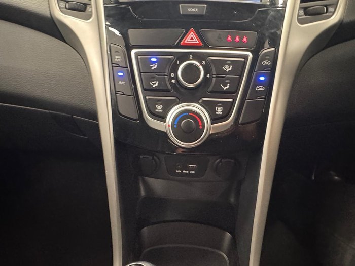 2016 Hyundai i30 Active X GD4 Series II MY17 Phantom Black