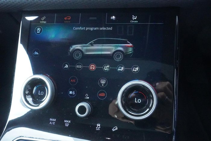 2020 Land Rover Range Rover Velar P300 SE
