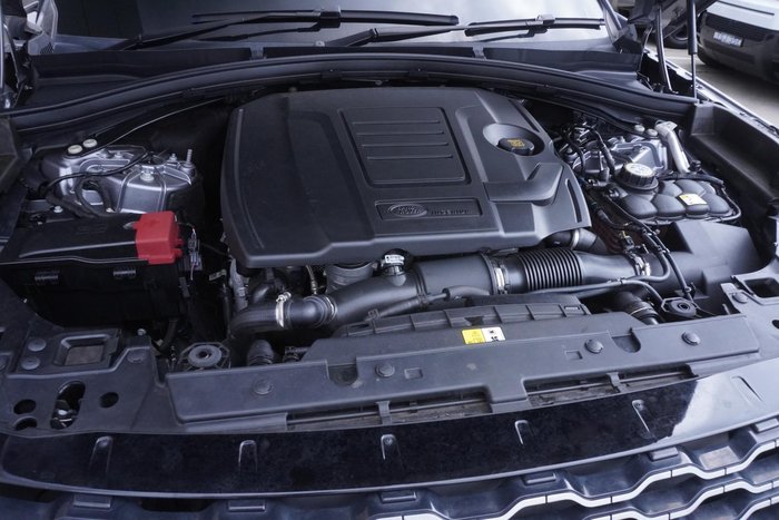 2020 Land Rover Range Rover Velar P300 SE