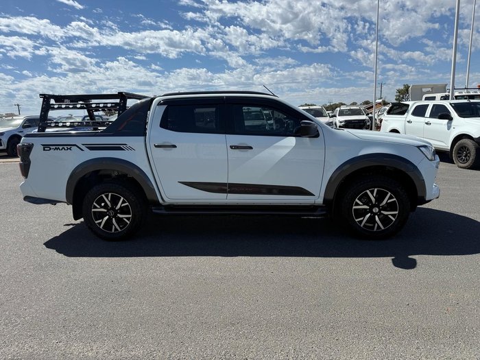 2022 Isuzu D-MAX X-TERRAIN