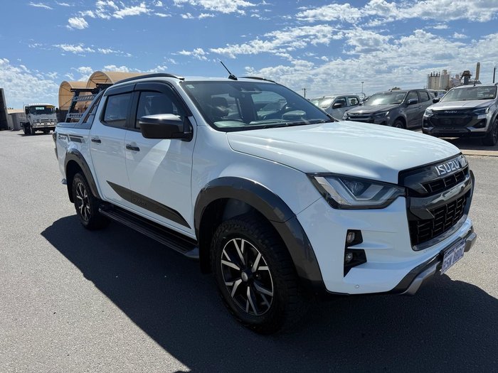 2022 Isuzu D-MAX X-TERRAIN