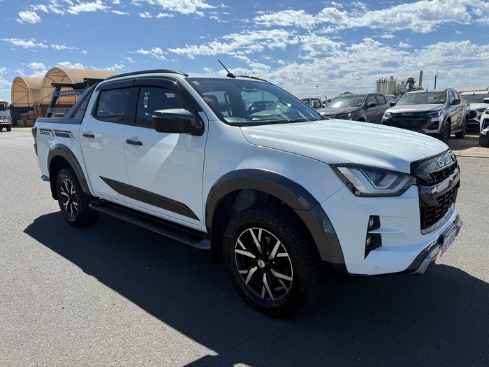 2022 Isuzu D-MAX X-TERRAIN