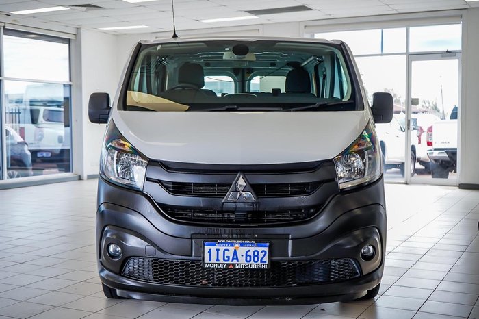 2021 Mitsubishi Express GLX