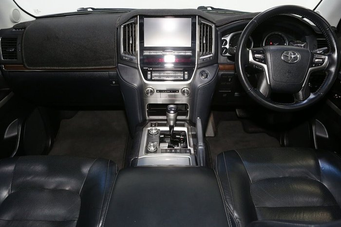 2018 Toyota Landcruiser VX