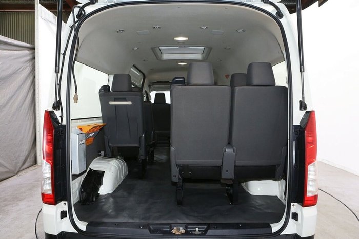 2020 Toyota Hiace Commuter