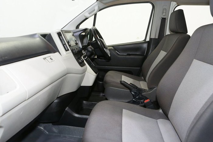 2020 Toyota Hiace Commuter