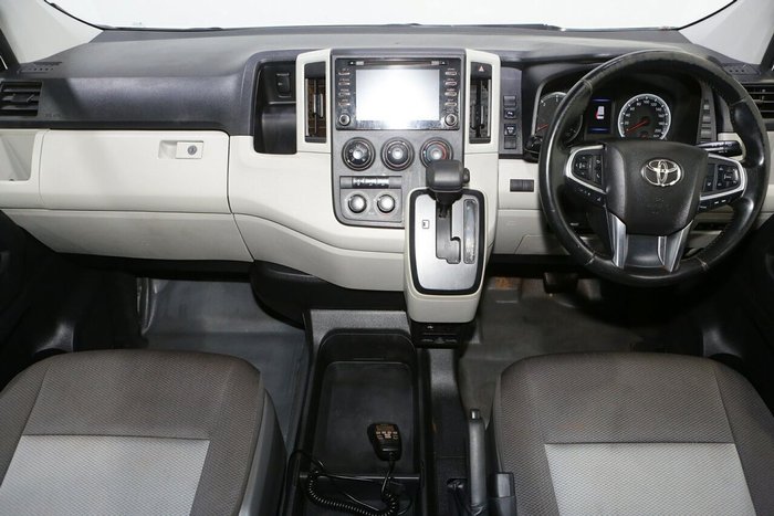 2020 Toyota Hiace Commuter