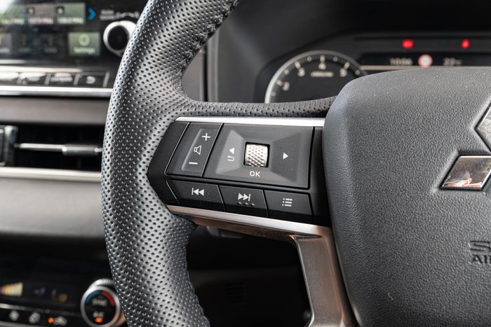 2022 Mitsubishi Outlander LS ZM MY22 AWD White