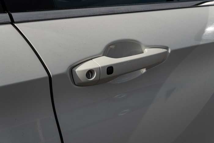 2022 Mitsubishi Outlander LS ZM MY22 AWD White