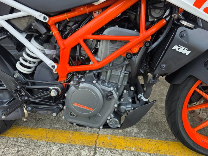 2020 Ktm 390 DUKE WHITE