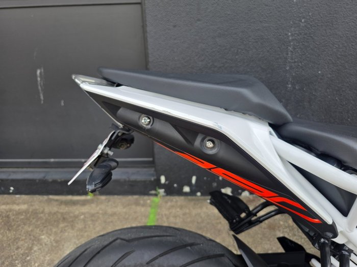 2020 Ktm 390 DUKE WHITE