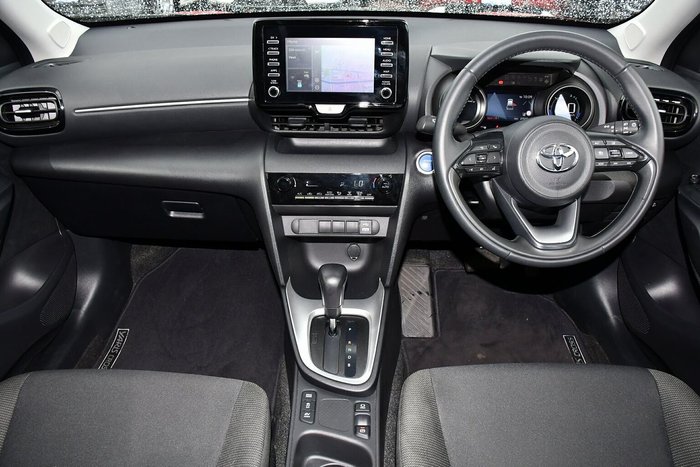 2023 Toyota Yaris Cross GXL