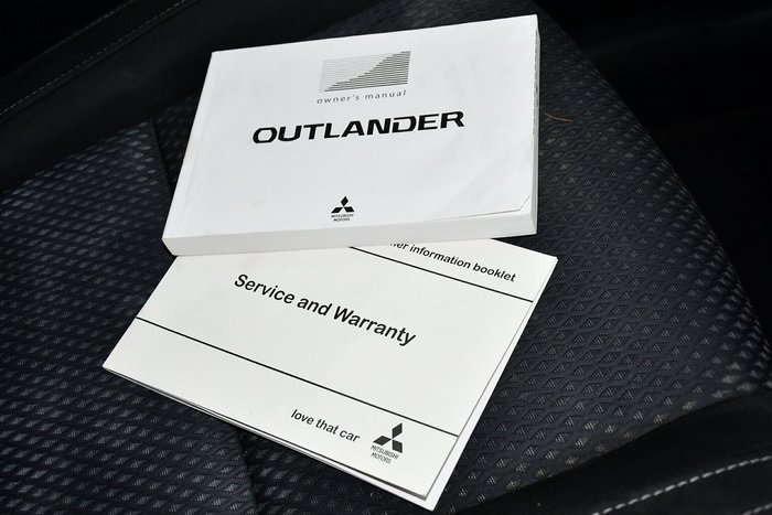 2017 Mitsubishi Outlander LS