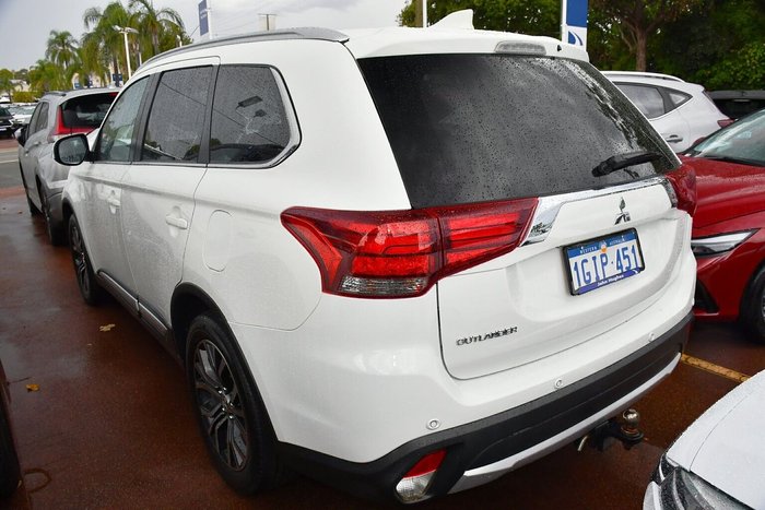 2017 Mitsubishi Outlander LS