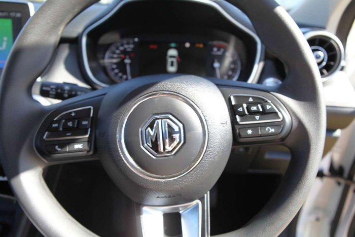2022 MG HS Core