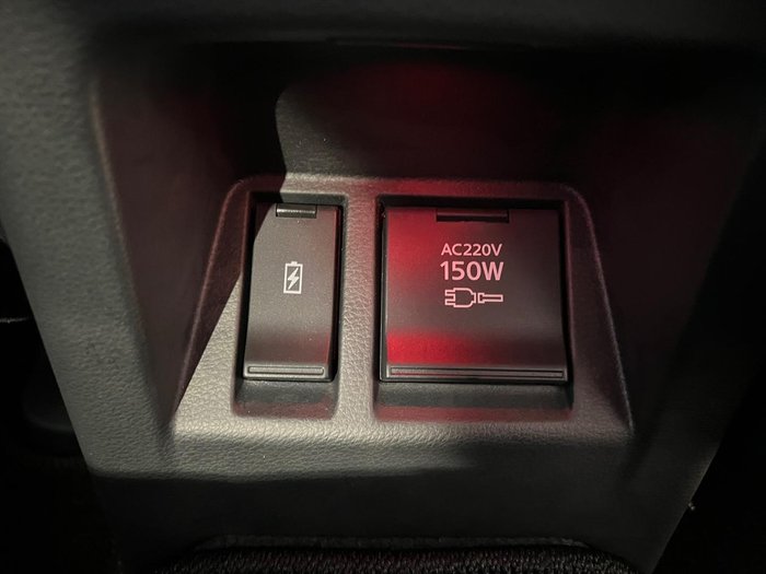 2024 Mitsubishi Pajero Sport GLS