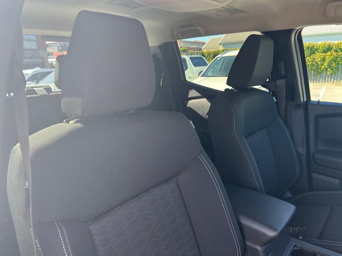 2024 Mitsubishi Triton GLX-R