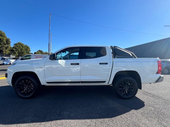 2024 Mitsubishi Triton GLX-R