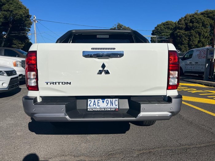 2024 Mitsubishi Triton GLX-R