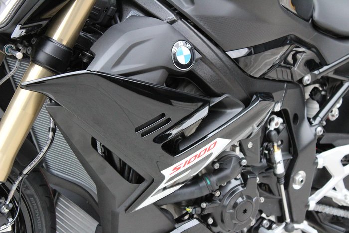 2025 BMW S 1000 R Sport
