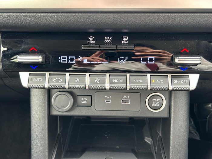 2024 Mitsubishi Triton GLS