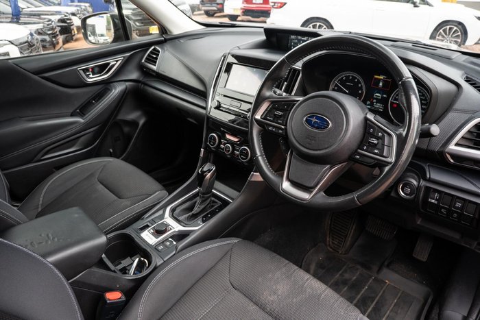 2020 Subaru Forester 2.5i