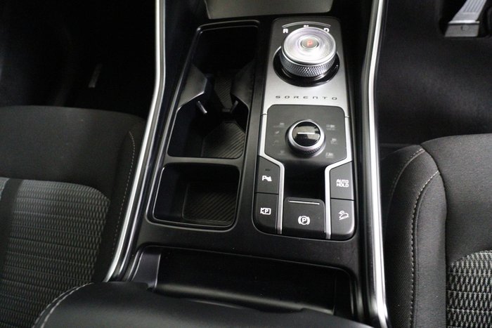 2024 Kia Sorento Sport