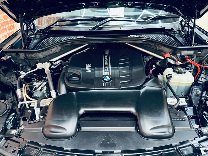 2017 BMW X5 xDrive30d F15 4X4 Constant Imperial Blue Brilliant Effect