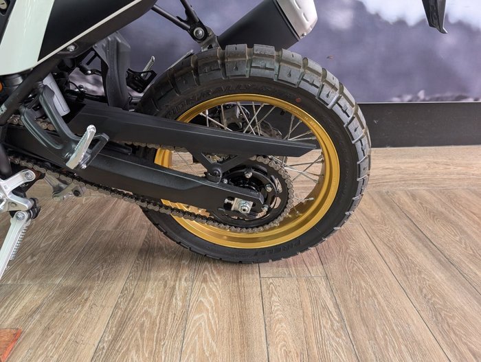 2024 Yamaha 2024 Yamaha 690cc XTZ690R Tenere 700 WHITE/RED