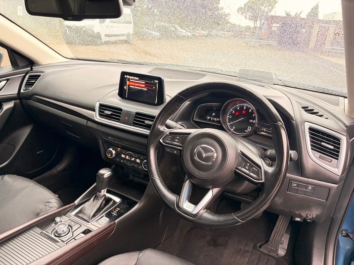 2017 Mazda 3 SP25 GT