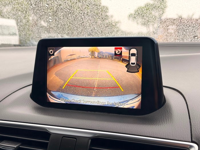 2017 Mazda 3 SP25 GT