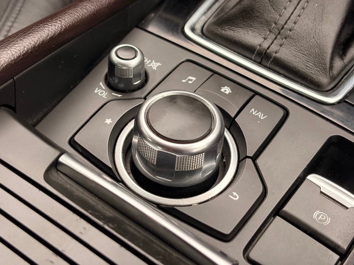 2017 Mazda 3 SP25 GT