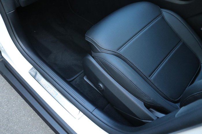 2025 Mercedes-Benz GLC-Class GLC200 Avantgarde X254 Polar White