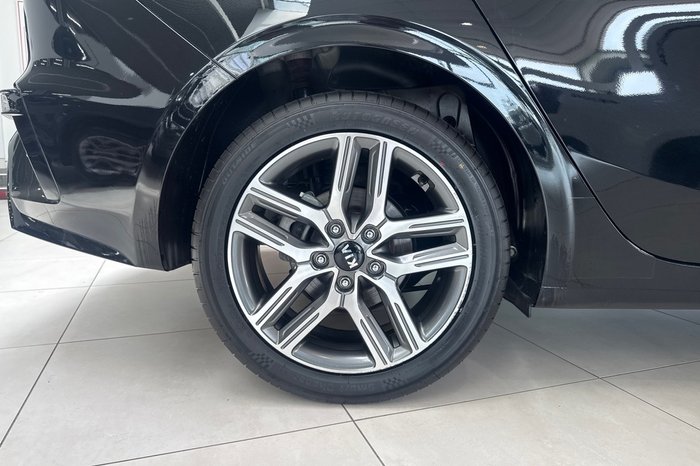 2020 Kia Cerato Sport+