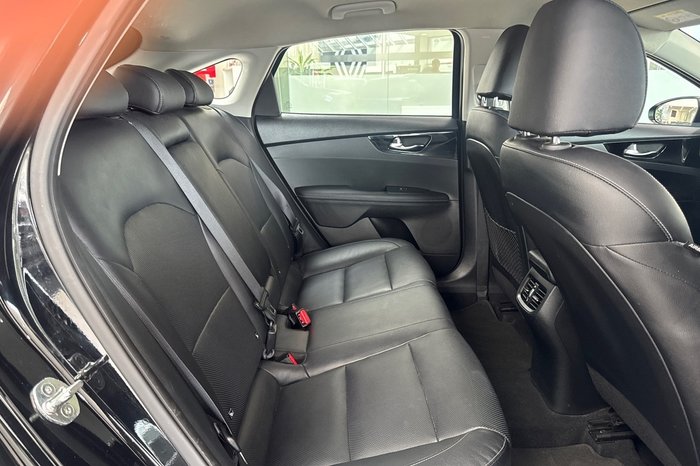 2020 Kia Cerato Sport+