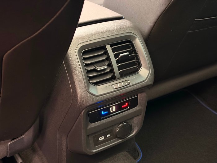 2022 Volkswagen Tiguan R