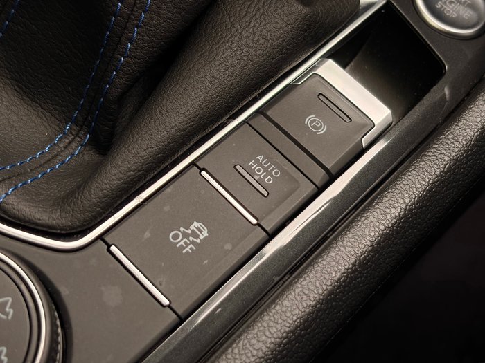 2022 Volkswagen Tiguan R