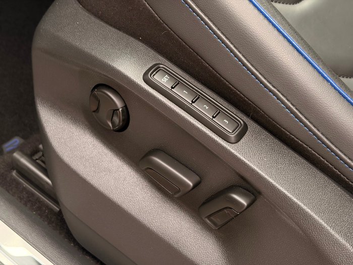 2022 Volkswagen Tiguan R