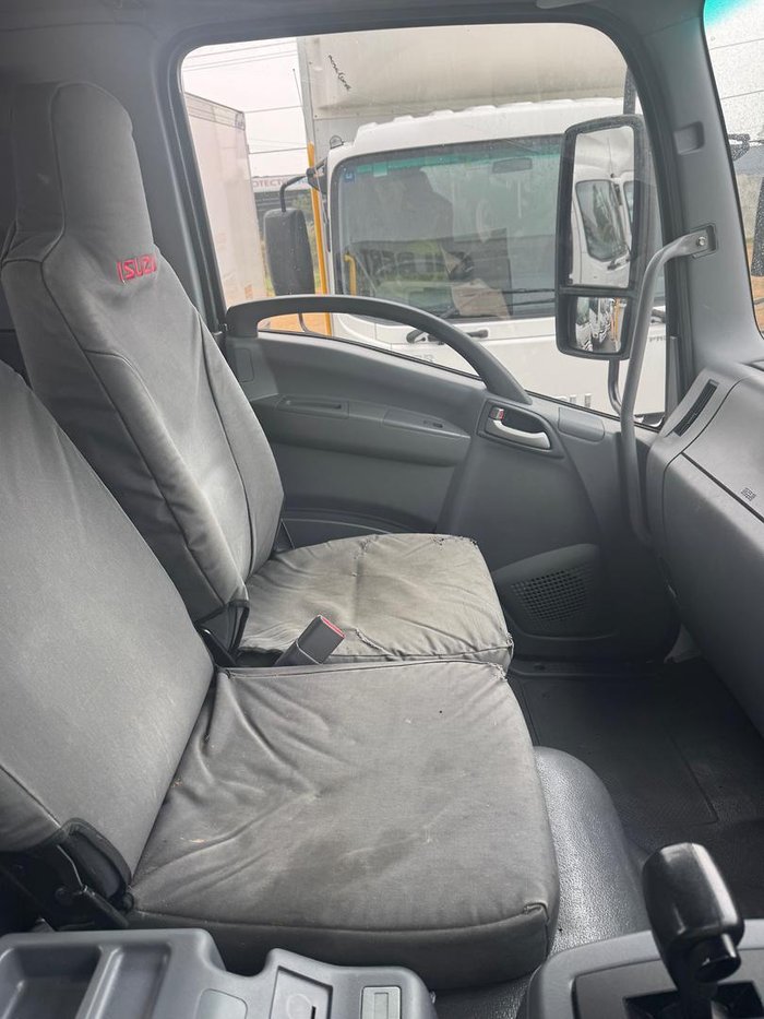 2022 Isuzu F Series FRR110-260