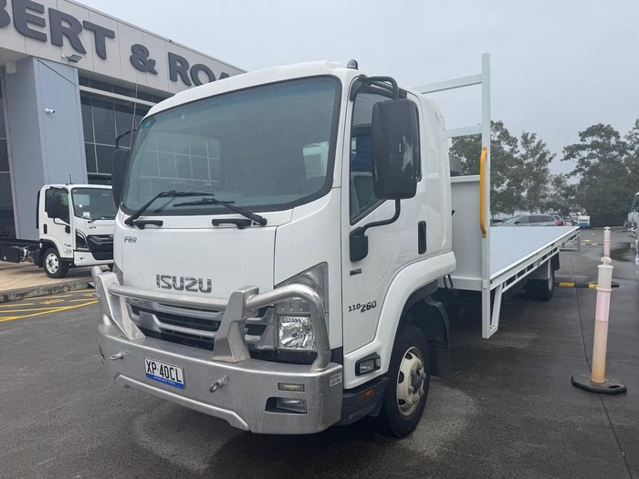 2022 Isuzu F Series FRR110-260