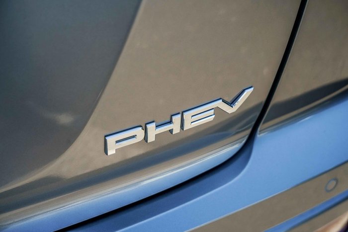 2023 Mitsubishi Eclipse Cross PHEV XLS PLUS