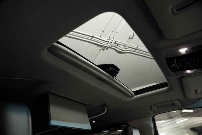 2022 Toyota Alphard SC