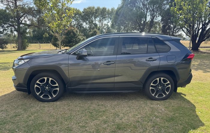 2021 Toyota RAV4 Edge