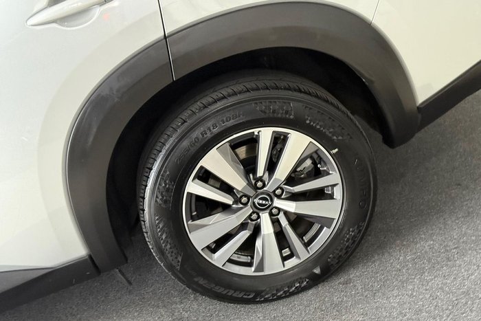 2023 Nissan Pathfinder Ti