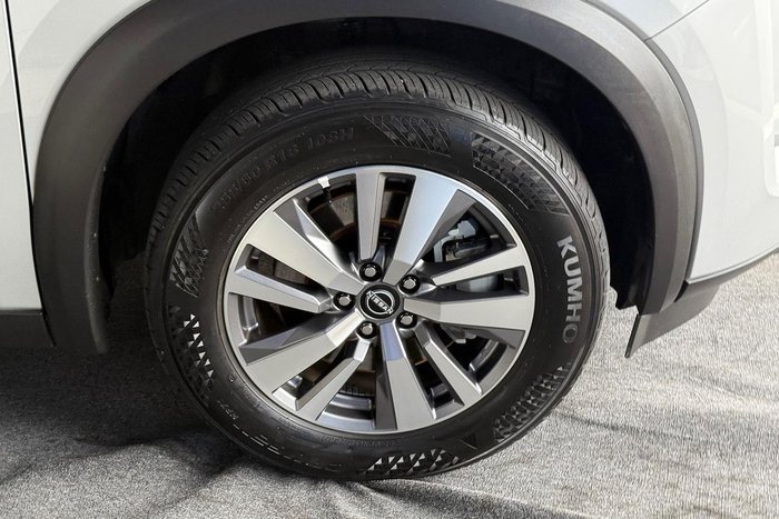 2023 Nissan Pathfinder Ti