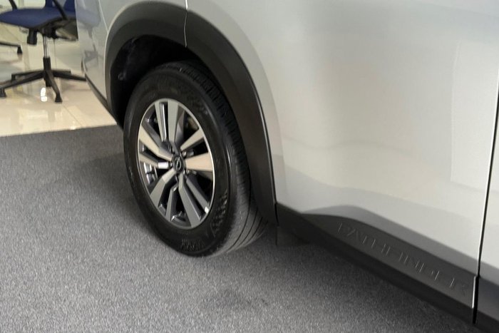 2023 Nissan Pathfinder Ti