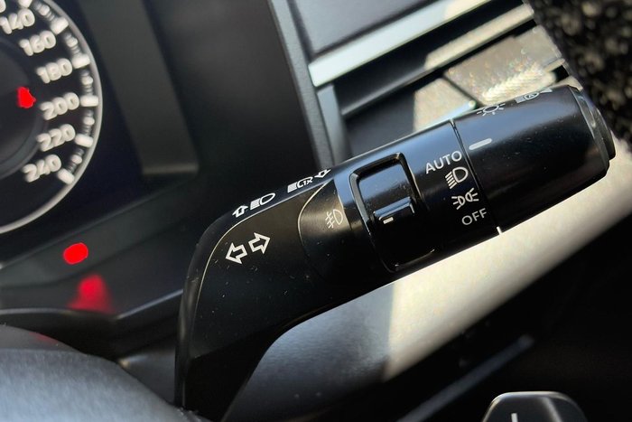 2023 Mitsubishi Outlander Exceed