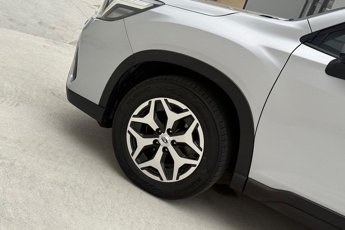 2019 Subaru Forester 2.5i