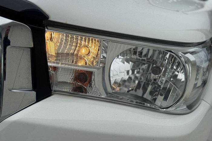 2018 Toyota Hilux SR